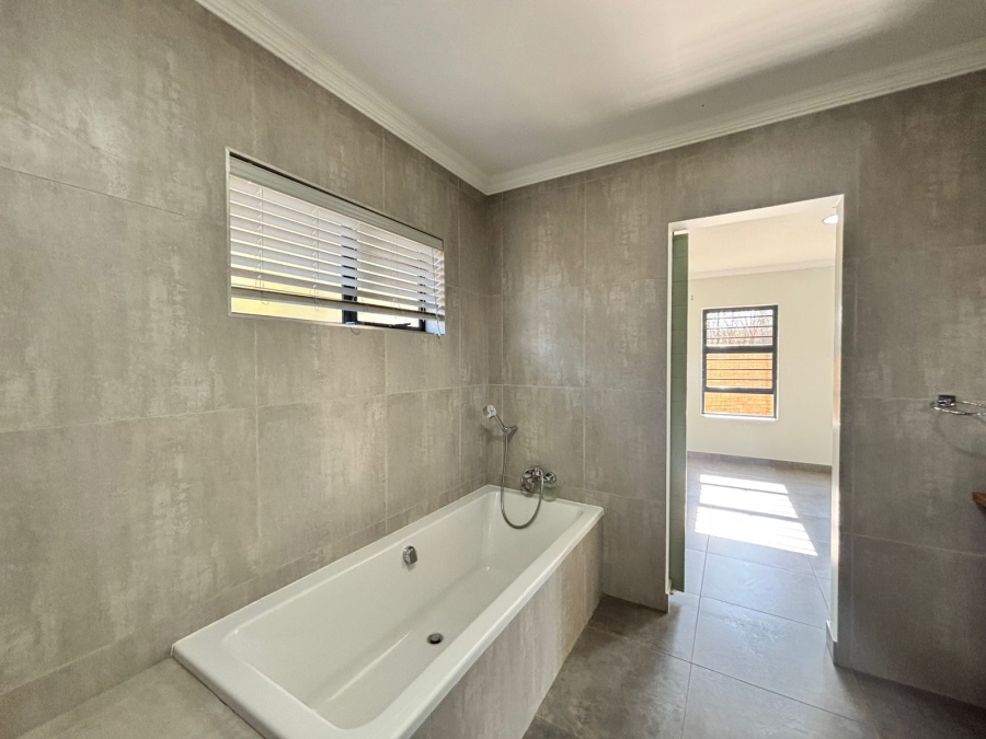 To Let 3 Bedroom Property for Rent in Waterberry Estate North West